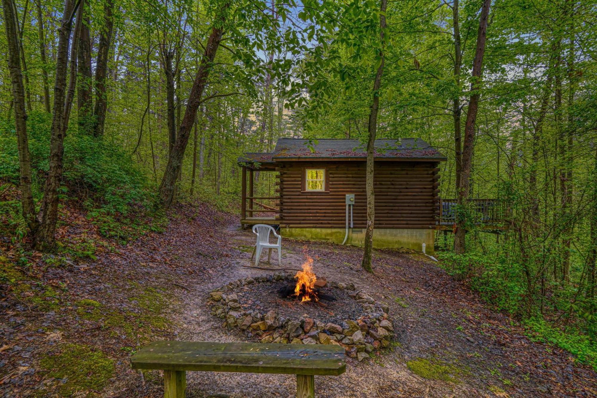 Blue Rose Cabins - Wildwoods Cabin Logan Dış mekan fotoğraf