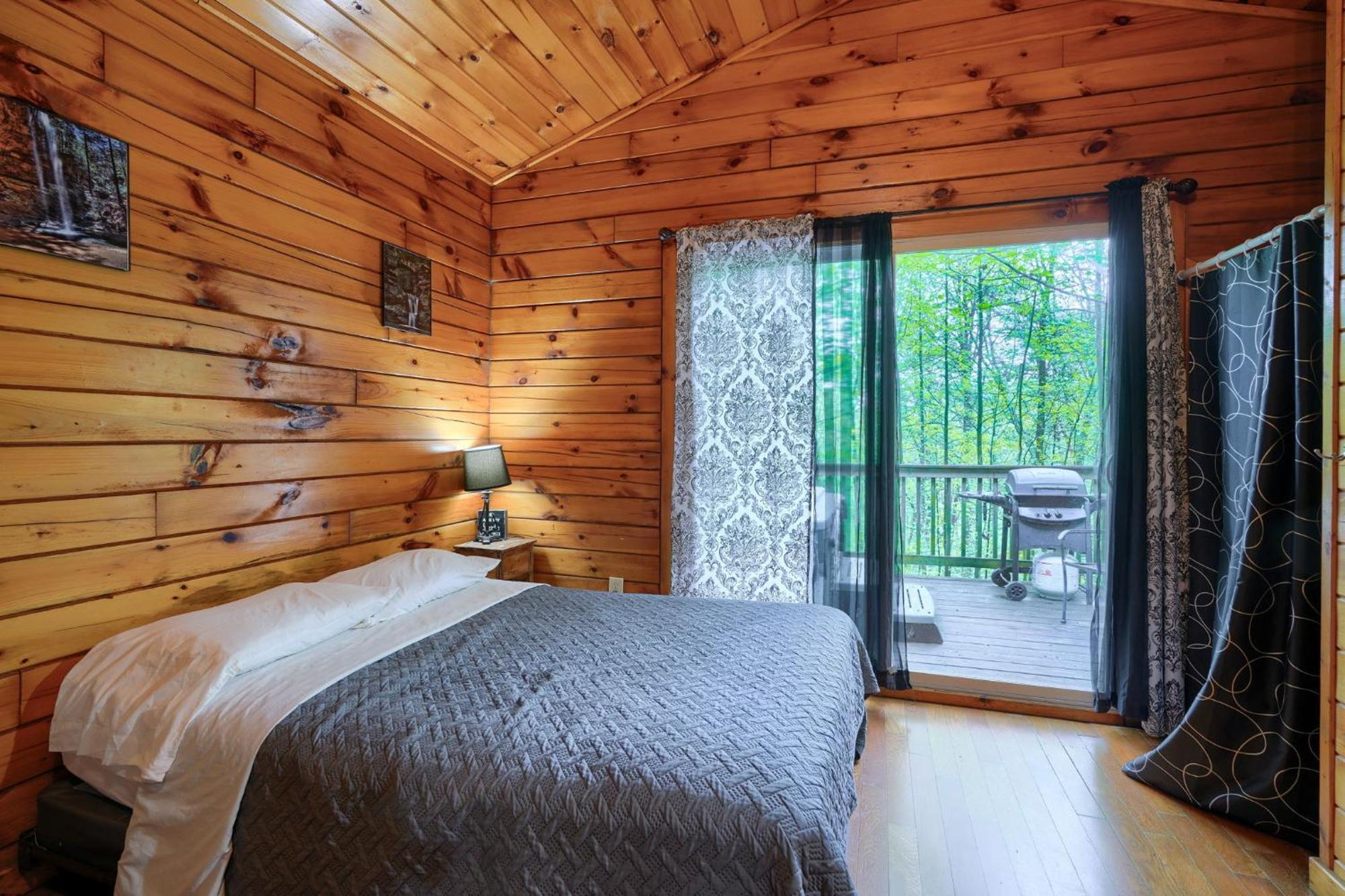 Blue Rose Cabins - Wildwoods Cabin Logan Dış mekan fotoğraf